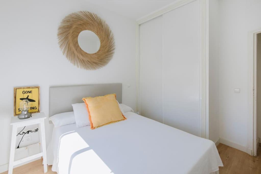 El Botones Nuevo Y Luminoso Apto De Diseno En Lavapies Apartamento Madri Exterior foto